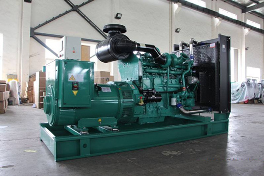 射洪320kw康明斯柴油发电车出租组图片 射洪320kw康明斯柴油发电车出租组图片